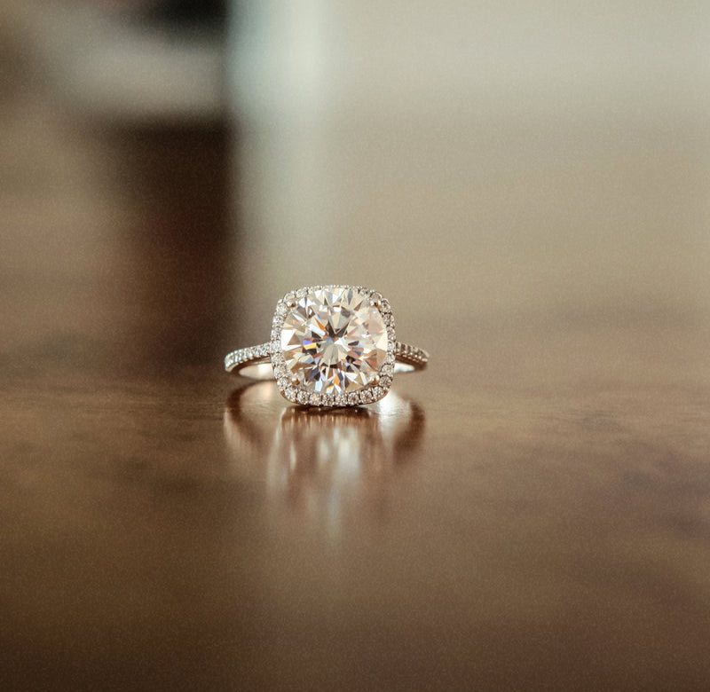 Wedding band image
